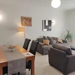 아파트 Flat Via Torraltinha