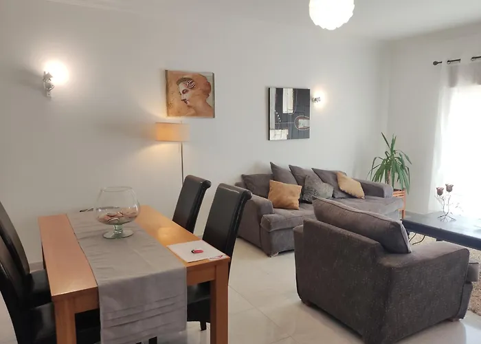 アパート Flat Via Torraltinha