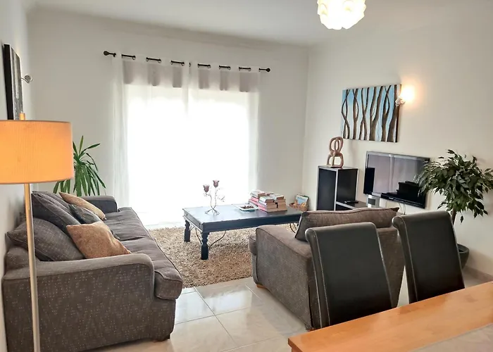 Flat Via Torraltinha * ラゴス