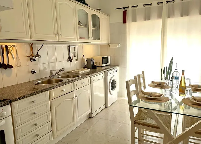 Flat Via Torraltinha * ラゴス